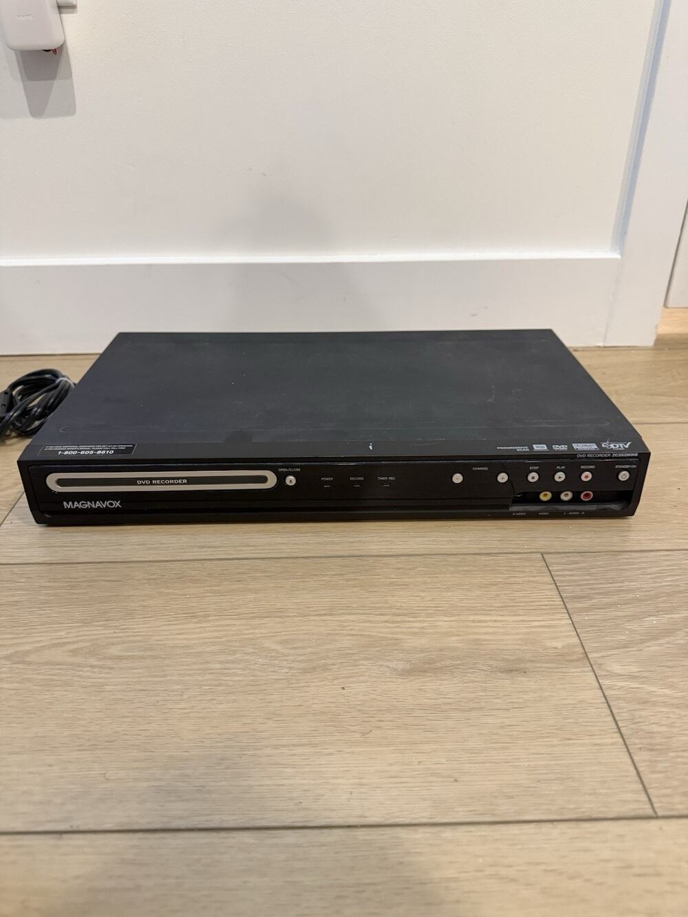Magnavox ZC352MW8 DVD Recorder Player HDMI 1080p Upscaling No Remote